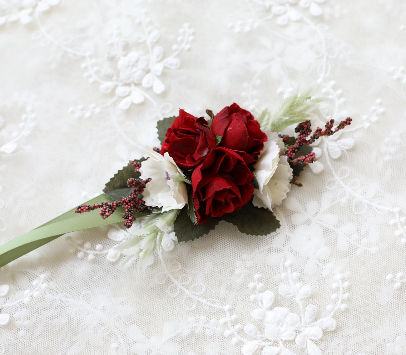 Groom And Groomsman Corsage