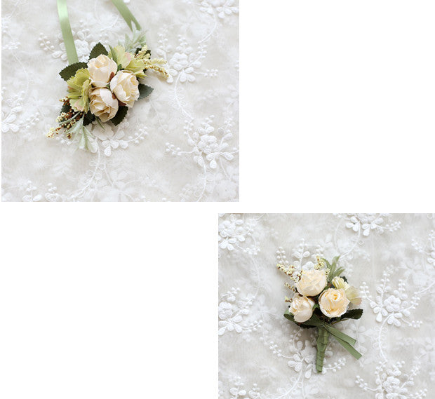 Groom And Groomsman Corsage